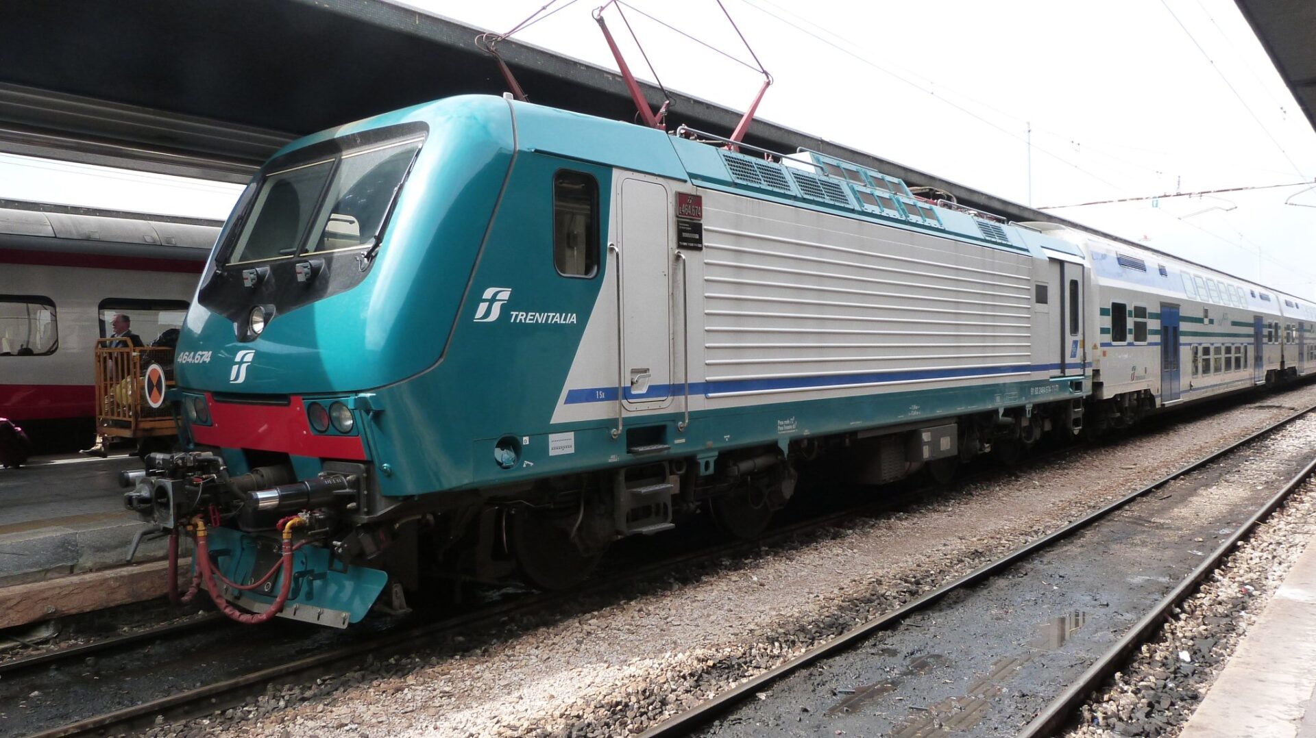 Ritardi treni, U.Di.Con.: “Trenitalia concretizzi le conciliazioni paritetiche regionali e rimborsi i passeggeri”