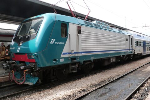 Ritardi treni, U.Di.Con.: “Trenitalia concretizzi le conciliazioni paritetiche regionali e rimborsi i passeggeri”