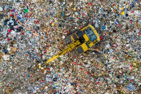 Riduzione dei rifiuti urbani in Italia: segnali positivi nel report ISPRA